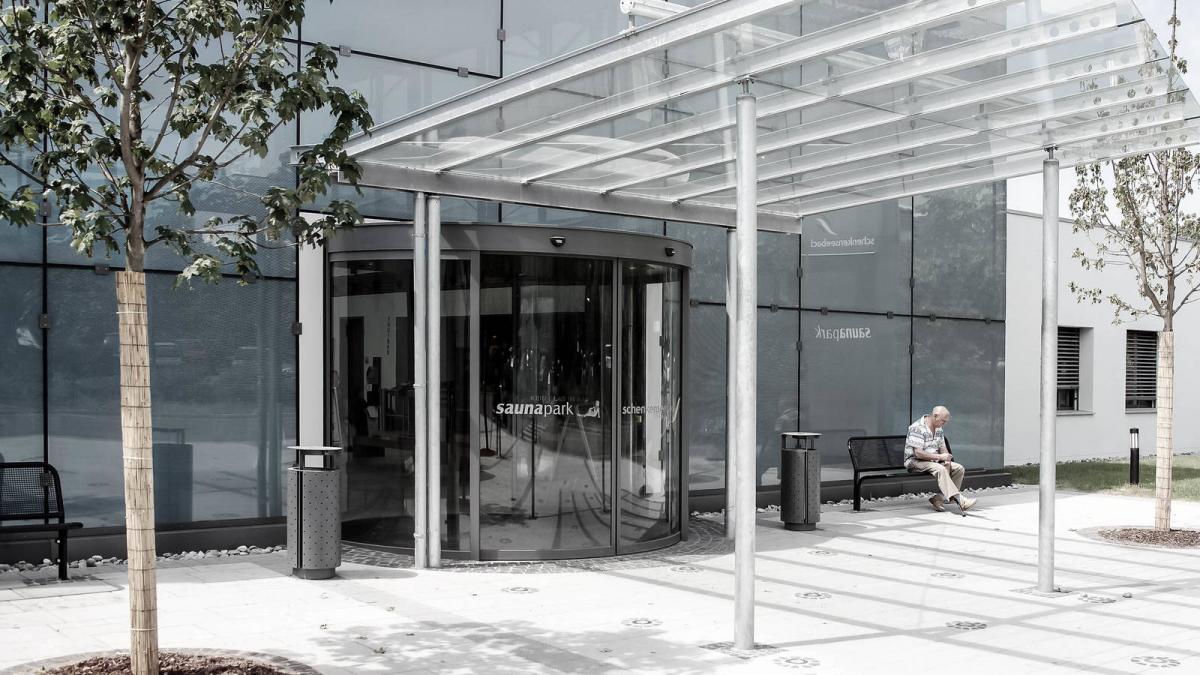 360° Curved Sliding Door